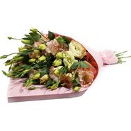 Эустомы в крафт бумаге