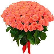 Неординарный букет из 101 оранжевой розы