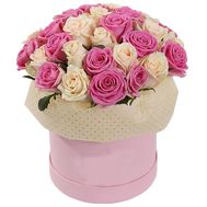 Нежная коробка роз