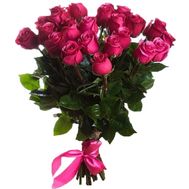 Розовые импортные розы в букете