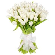 Шикарный букет белых тюльпанов