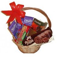 Маленькая корзинка сладостей