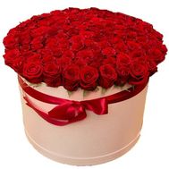 101 красная роза в шляпной коробке