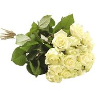 17 белых роз