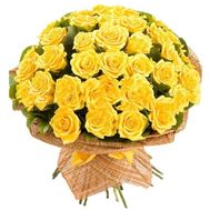 Букет из 41 желтой розы