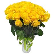 Чудесные желтые розы в букете