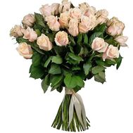 Чувствительный букет кремовых роз