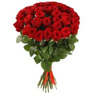 Красные розы в букете