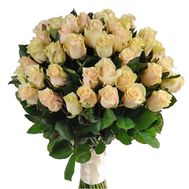 Привабливий букет з 41 троянди