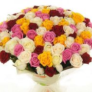 Букет из 101 разноцветной розы