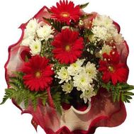 Букет квітів з гербер та хризантем