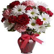 Букет квітів з троянд і хризантем