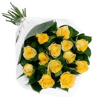 Букет из 13 желтых роз