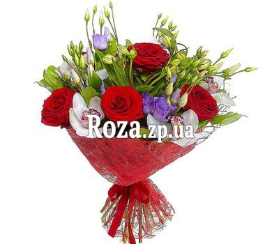 Букет с орхидеями и эустомама Букет с орхидеями и эустомама