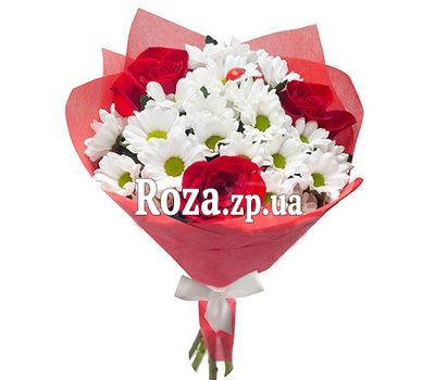 Букетик из роз и хризантем Букетик из роз и хризантем