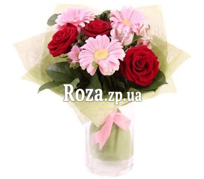 Букет з гербер, троянд і альстромерій Букет з гербер, троянд і альстромерій