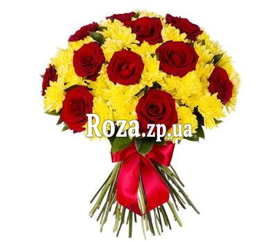 Букет з троянд і хризантем Букет з троянд і хризантем