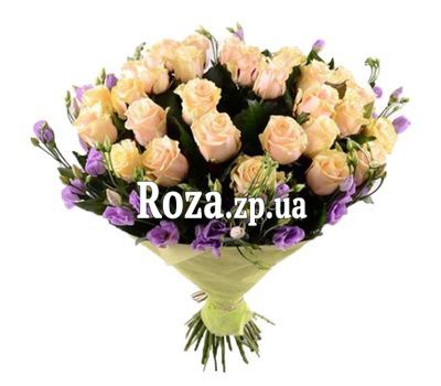 Шикарний букет з еустомою