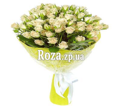 Дрібноквіткові троянди в букеті