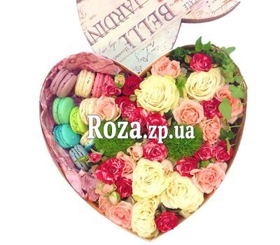 Flowers and macaroons in the box heart Flowers and macaroons in the box heart