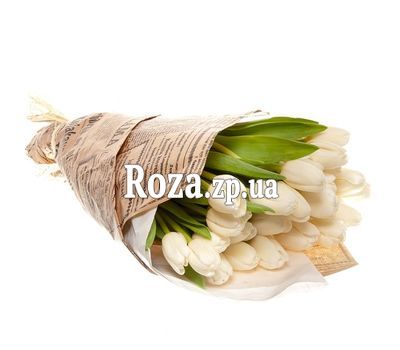 Lovely bouquet of white tulips