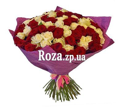 101 червона і біла троянда