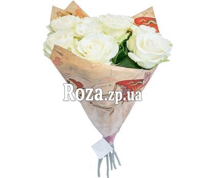 7 white roses 7 white roses