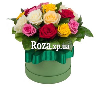 Яркая коробка роз Яркая коробка роз