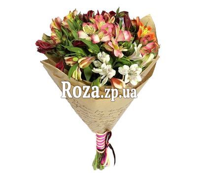 Альстромерии в крафт бумаге Альстромерии в крафт бумаге