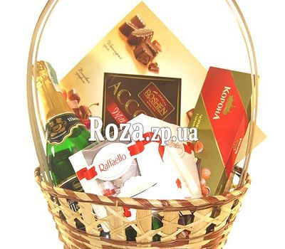 Подарочная корзина для женщины Подарочная корзина для женщины