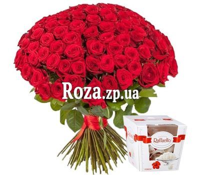 101 red roses + Raffaello candies