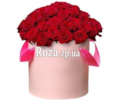 55 red roses in a hat box