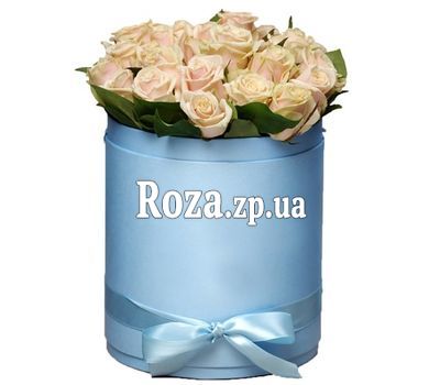 Коробочка кремовых роз Коробочка кремовых роз