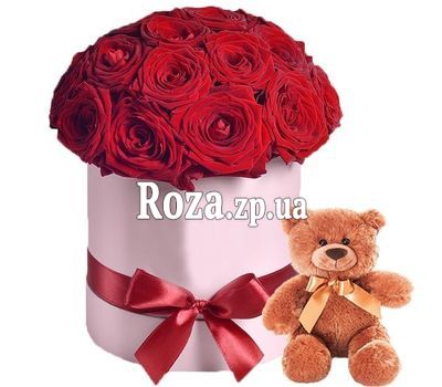 Красные розы в коробке и Мишка Красные розы в коробке и Мишка