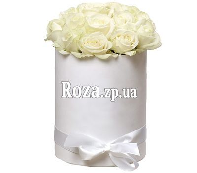 Небольшая коробочка с розами Небольшая коробочка с розами