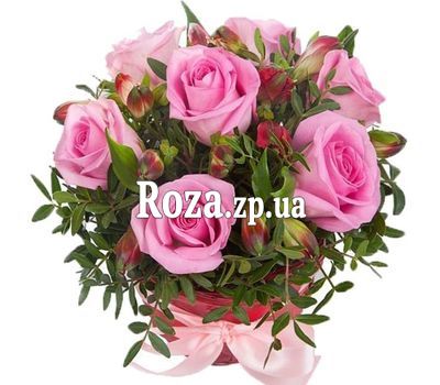 Нежная коробочка с цветами Нежная коробочка с цветами