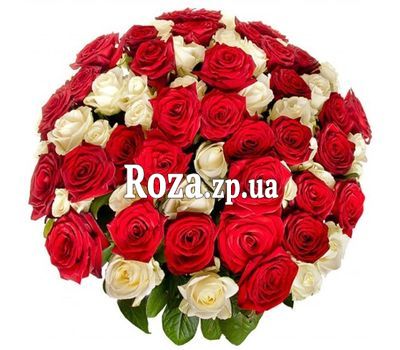 Вітальний букет з червоних і білих троянд