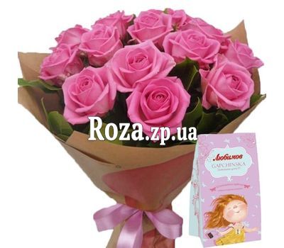 Розы с коробкой конфет Розы с коробкой конфет