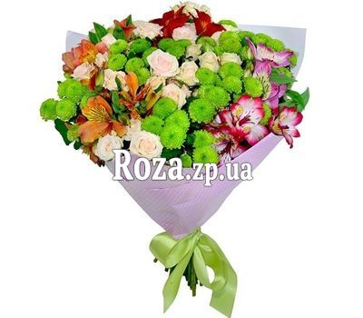 Яскравий букет із зеленими хризантемами Яскравий букет із зеленими хризантемами