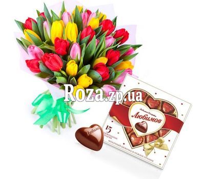 Букет из 25 тюльпанов и конфеты Букет из 25 тюльпанов и конфеты
