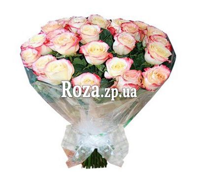 Bouquet of 35 imported roses Bouquet of 35 imported roses
