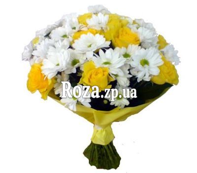 Букет з 11 жовтих троянд і 4 білих хризантем