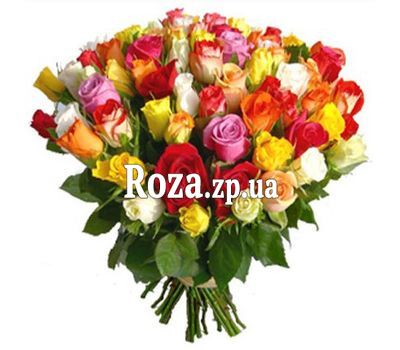 Букет з 75 різнокольорових троянд