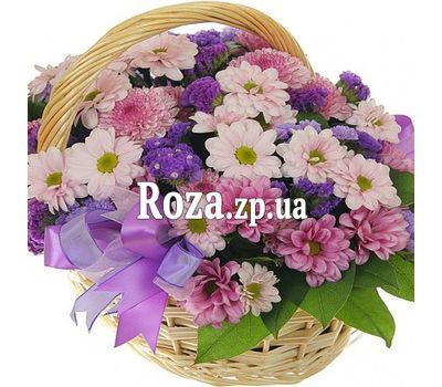 Корзина цветов из 13 хризантем Корзина цветов из 13 хризантем