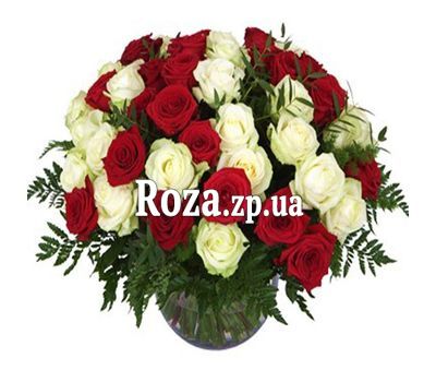 Корзина из 51 розы Корзина из 51 розы